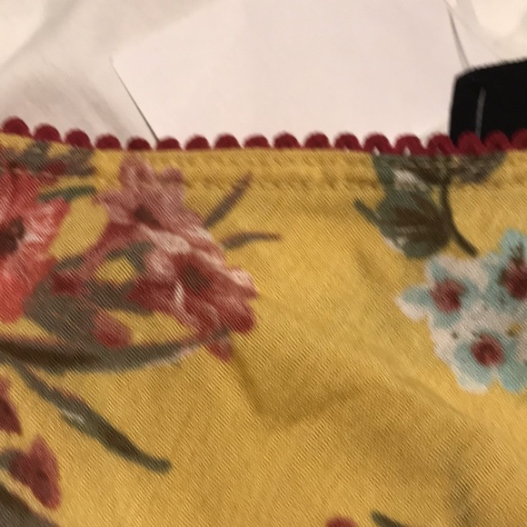 Know . One. Cares - Picture 7 of 9